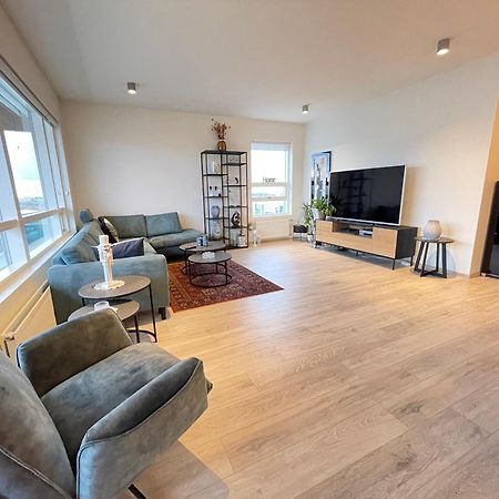 Modern And Spacious 3 Bedroom Apartment In Kopavogur Reykjavík Dış mekan fotoğraf